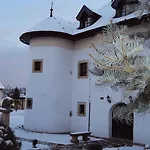 Castle Kastiel Διαμέρισμα Kotešová