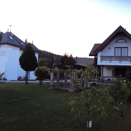 Castle Kastiel Kotešová