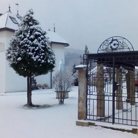 Castle Kastiel * Kotesova